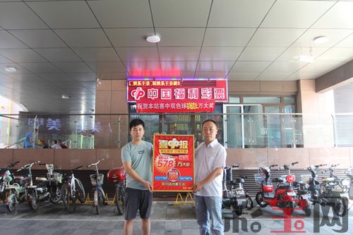 598427d02625a.jpg 624653_500x500.jpg